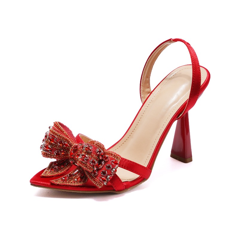 Shoe Tree - Yeni Kadın Sivri Uçlu Taşlı Fiyonklu