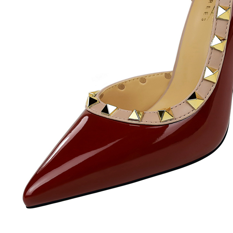 Seksi Kadınlar Pompaları Perçi - Shoe Tree incelemesi ve fiyatı