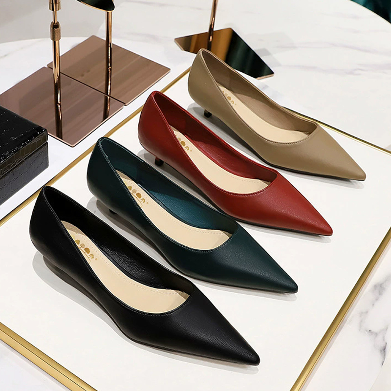 Moda Sivri Burun Orta Topuklu  - Shoe Tree incelemesi ve fiyatı